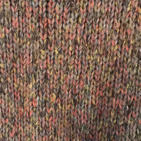 Sweater - Picture 3 of 3